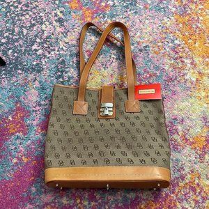 NWT Dooney & Bourke Brown Medium Shopper Bag
